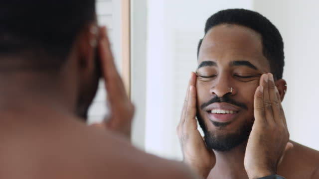 Nighttime Warrior: Defend and Rejuvenate Your Skin with a Men's Skincare Routine
